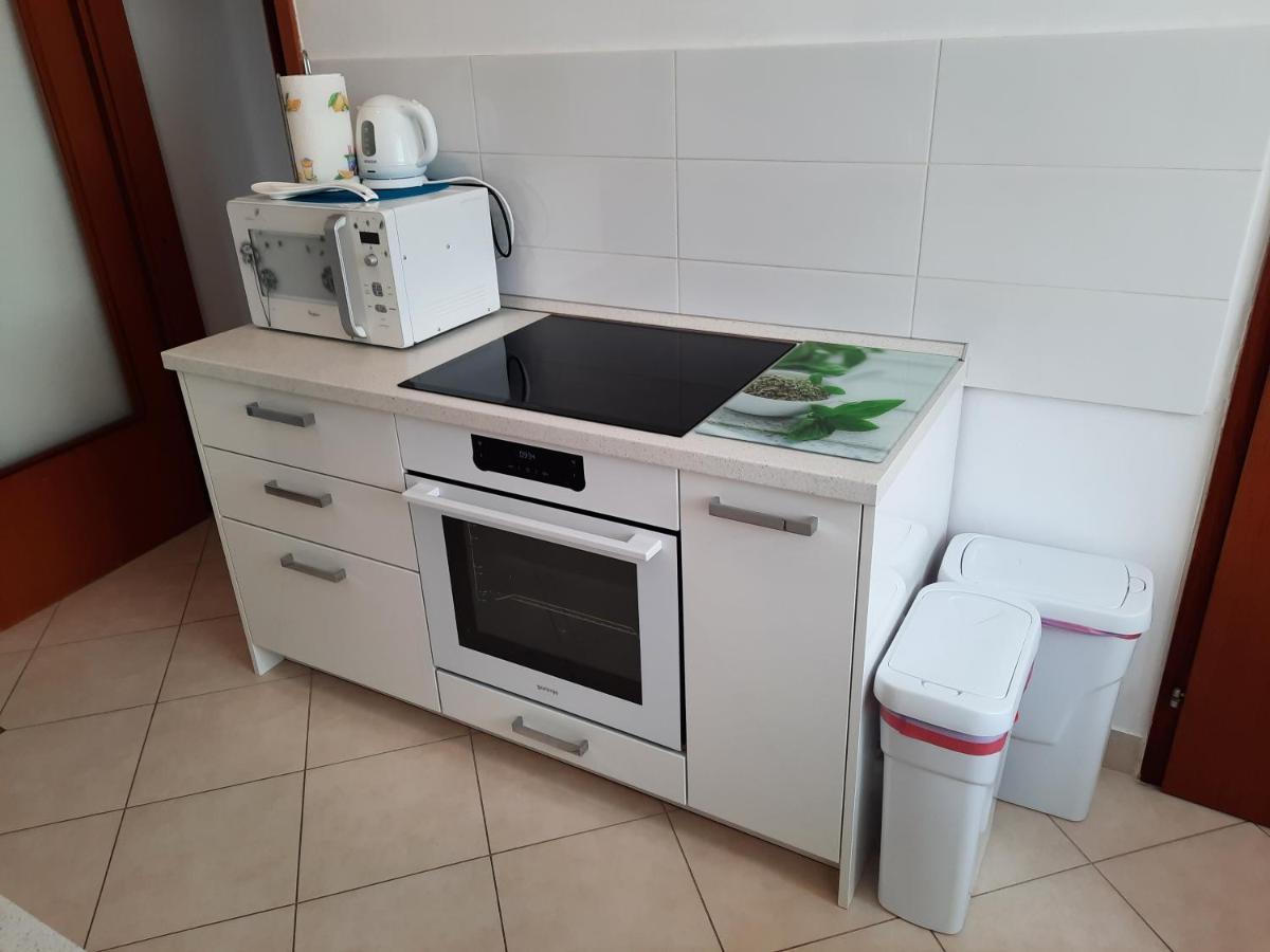 Apartman Ловран Екстер'єр фото