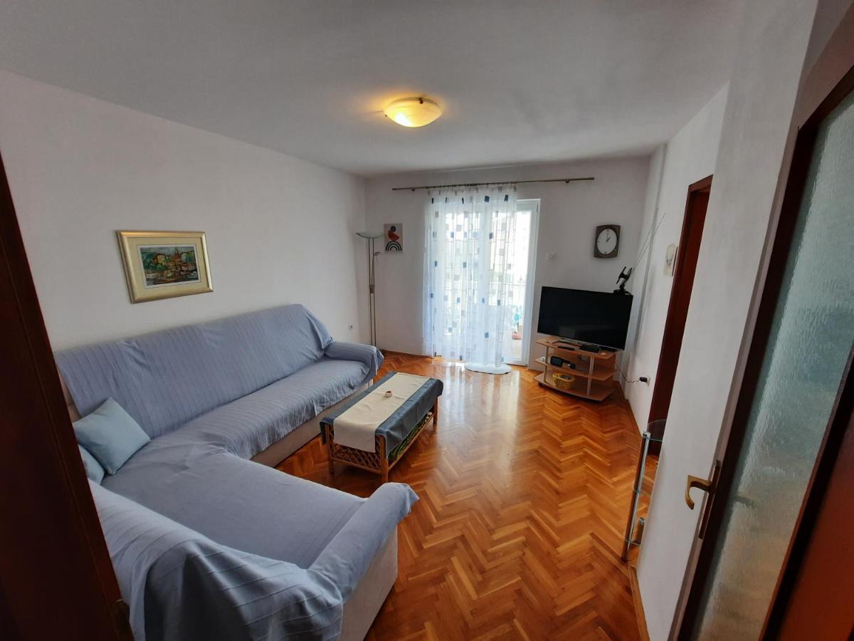Apartman Ловран Екстер'єр фото
