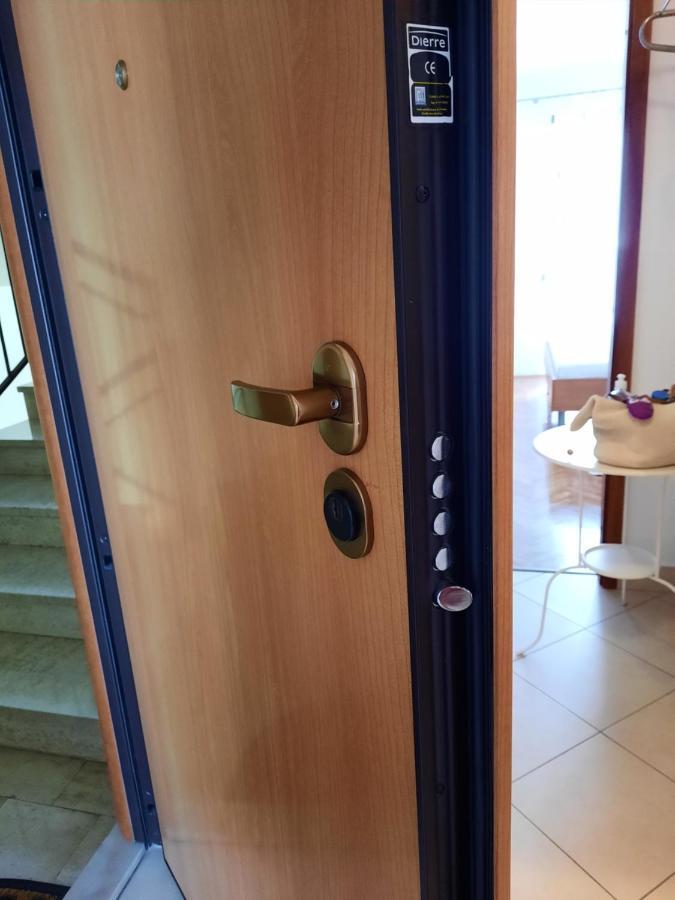 Apartman Ловран Екстер'єр фото