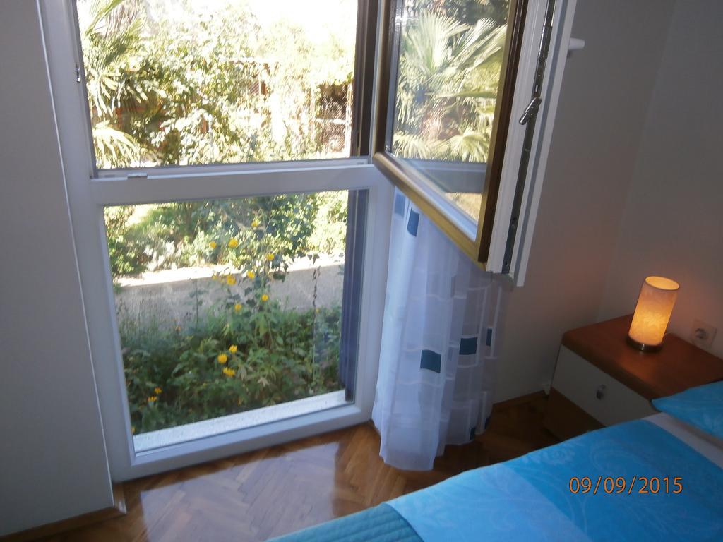 Apartman Ловран Екстер'єр фото